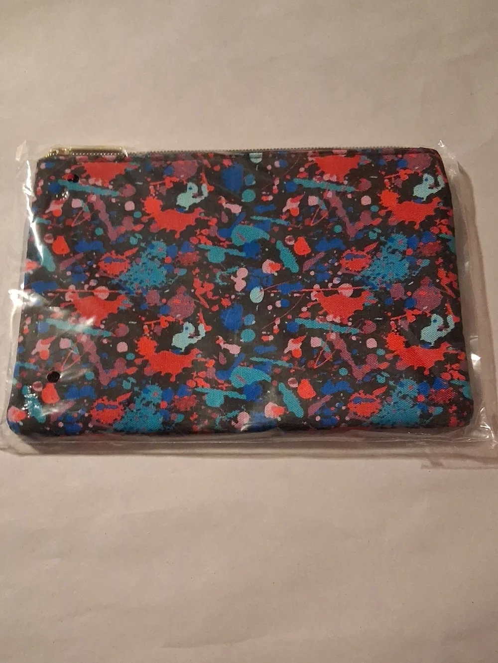 tarte Colorful Splatter Print Make Up Pouch (Sealed - NIP)